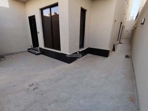 4 bedroom villa in Al Rimal