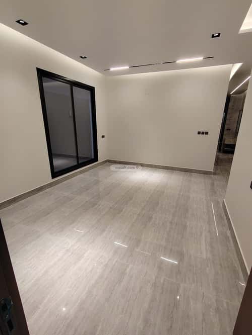 3 bedroom floor in Al Rimal