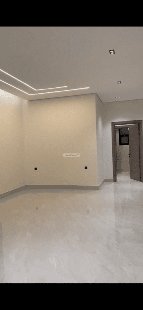 Floor 134.17 SQM with 5 Bedrooms Al- Nadwah, East Riyadh, Riyadh