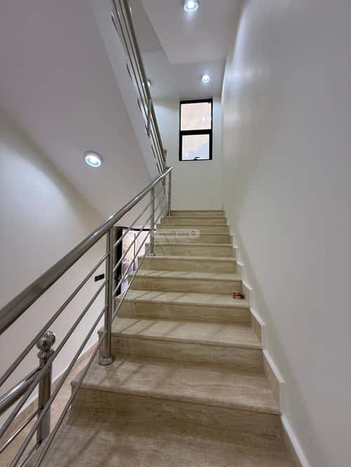 Apartment 240 SQM with 7 Bedrooms Al-Raqi, Khamis Mushait