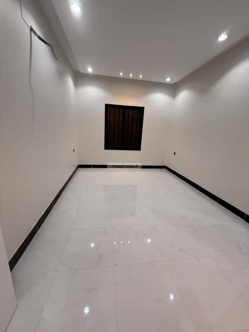 Apartment with 7 Bedrooms Al-Raqi, Khamis Mushait