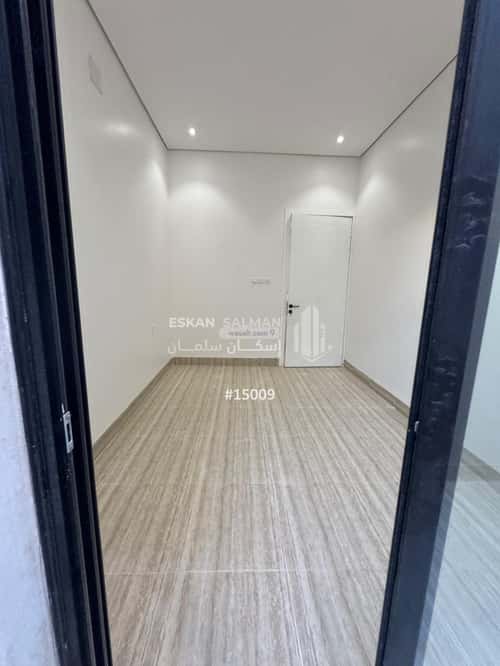 Floor 143.56 SQM with 6 Bedrooms Ar-Rimal, East Riyadh, Riyadh