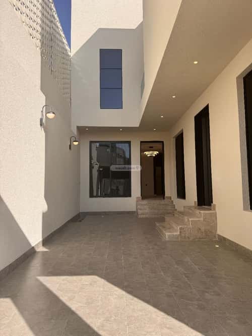 Villa 398 SQM facing West on 15m width street المروج، أبها