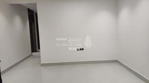 5 bedroom floor in Al Maizilah