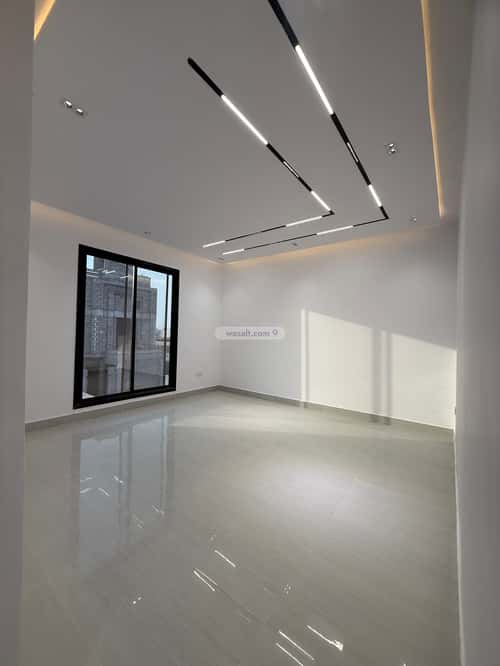 فيلا 334 متر مربع شرقية على شارع 20م المعيزيلة، شرق الرياض، الرياض