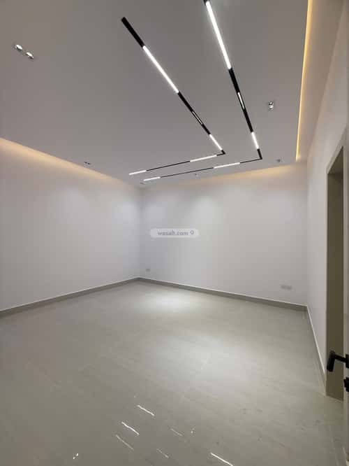 Villa 334 SQM Facing East on 20m Width Street Al-Maizaliyah, East Riyadh, Riyadh