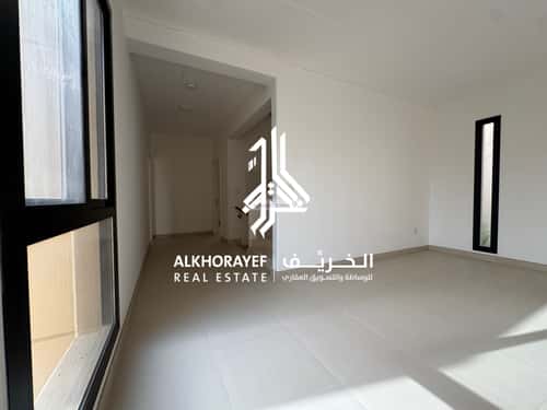 4 bedroom villa in Sidrah