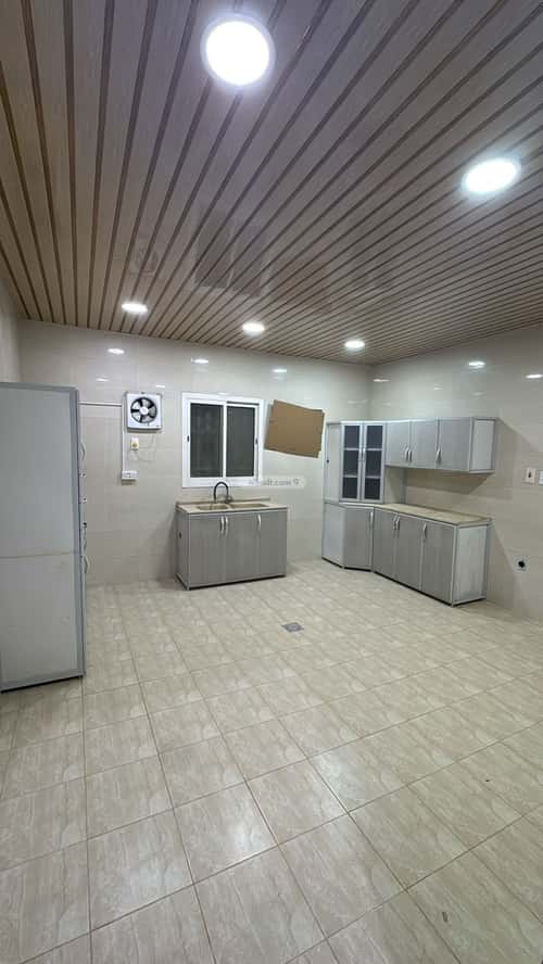 Apartment with 3 Bedrooms Al Jameah, Aldammam