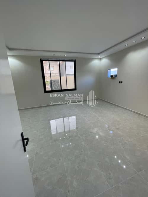 Villa 301.23 SQM Facing West on 15m Width Street Alshamehalgadeed, Makkah Al Mukarramah