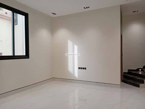 فيلا 127 متر مربع غربية على شارع 15م غرناطة، شرق الرياض، الرياض