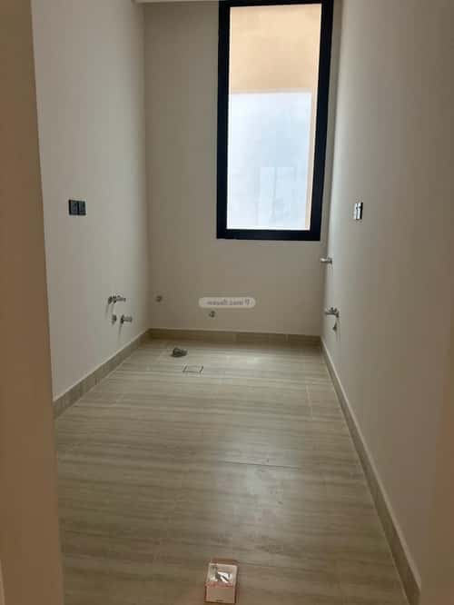 Apartment with 5 Bedrooms Qurtubah, East Riyadh, Riyadh