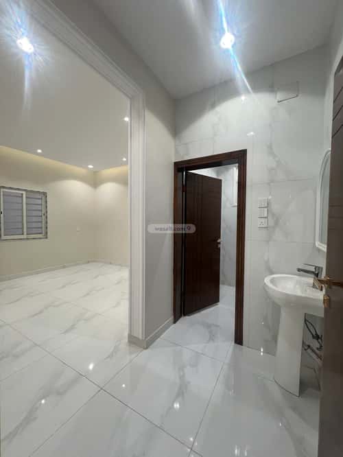 Apartment with 6 Bedrooms Al Zahoor, Khamis Mushait