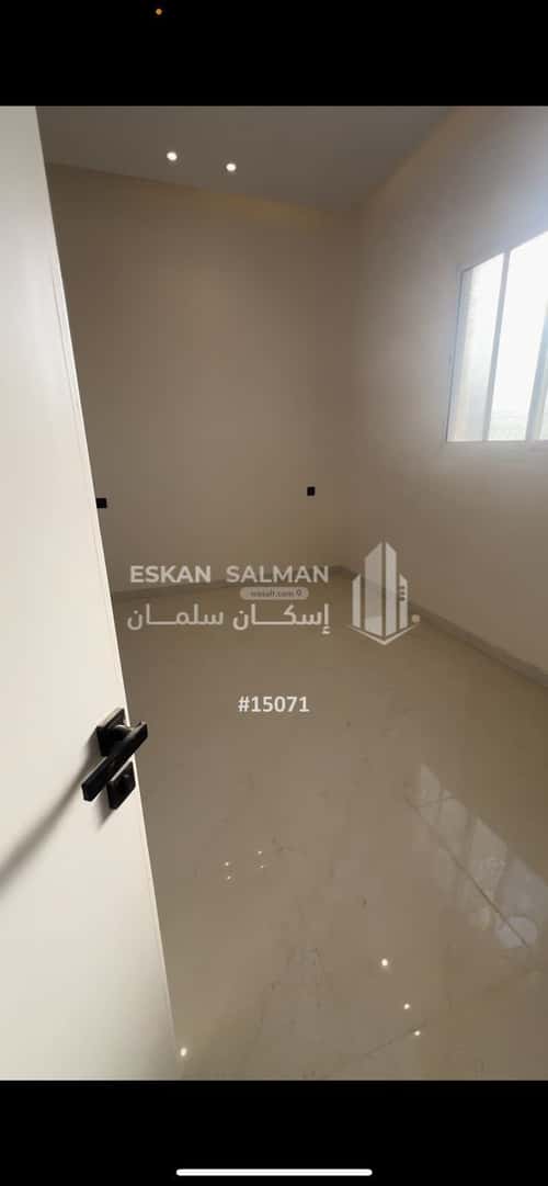 Apartment with 4 Bedrooms Al-Janadriyah, East Riyadh, Riyadh