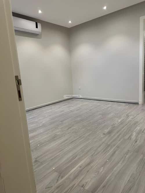 Apartment with 4 Bedrooms Hitteen, North Riyadh, Riyadh