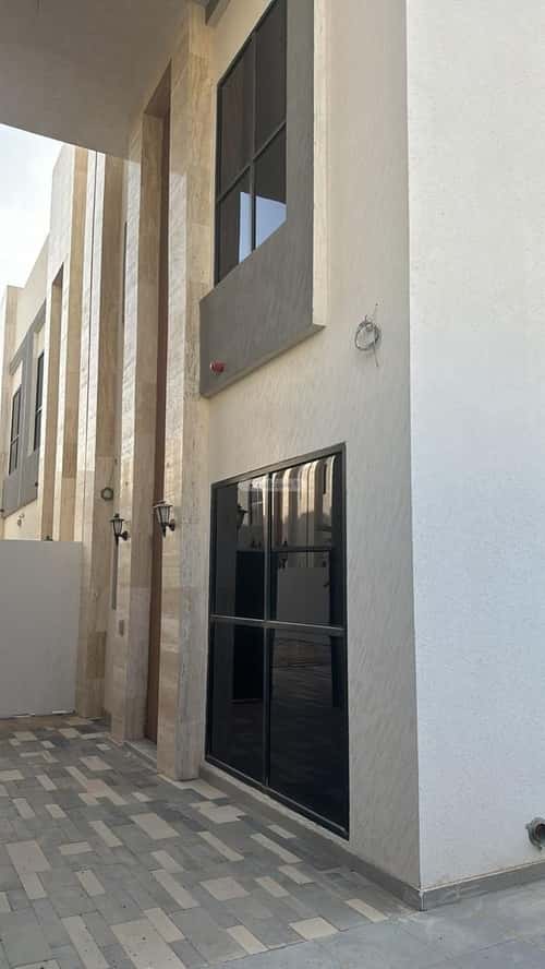 فيلا 203 متر مربع واجهة شرقية ب 4 غرف النرجس، شمال الرياض، الرياض