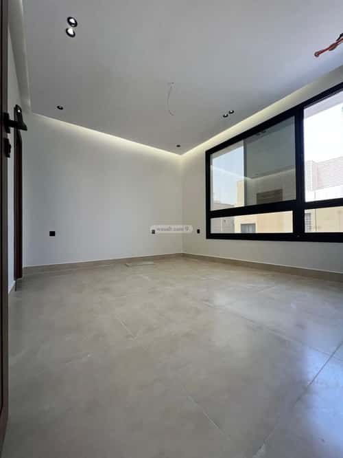 4 bedroom apartment in Al Rawdah