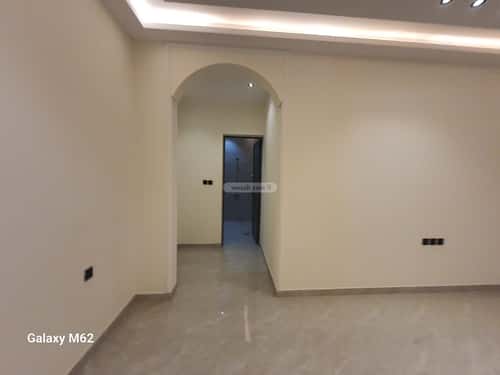 4 bedroom floor in Badr