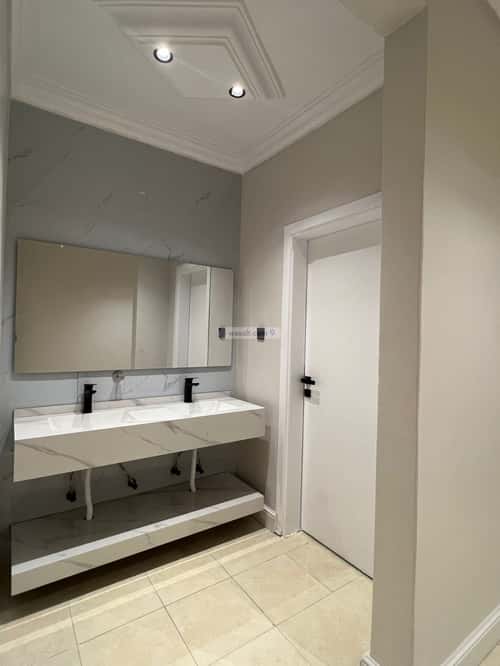 شقة 158 متر مربع ب 4 غرف العزيزية، جنوب الرياض، الرياض