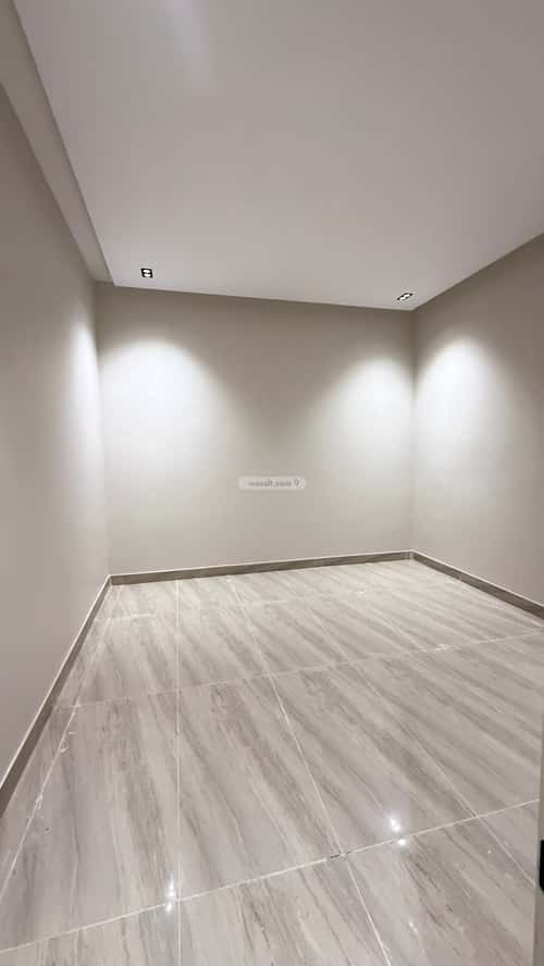 Floor 315.07 SQM with 6 Bedrooms Bader, South Riyadh, Riyadh