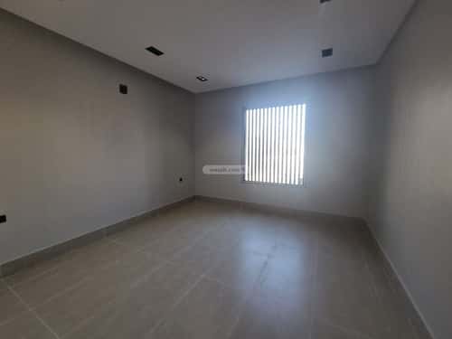 فيلا 5 غرف في عكاظ