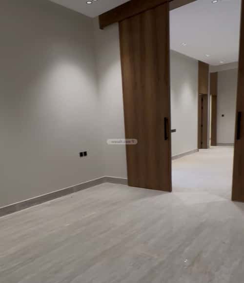 Floor 145.55 SQM with 5 Bedrooms Al-Hazm, West Riyadh, Riyadh