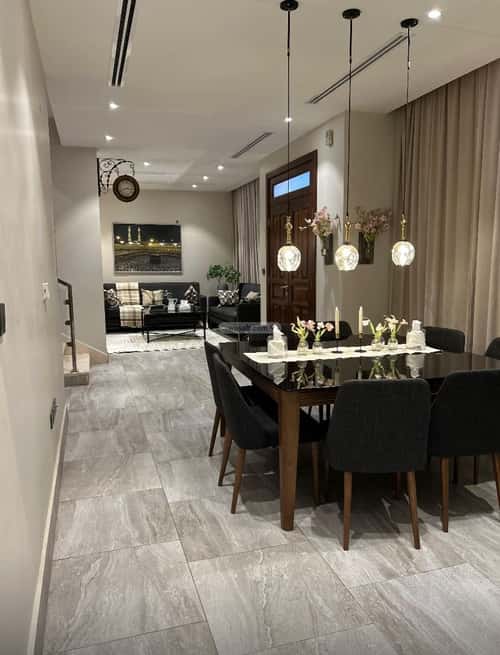 Villa 190.84 SQM Facing North with 5 Bedrooms Hay Al-Ayoun, Madinah