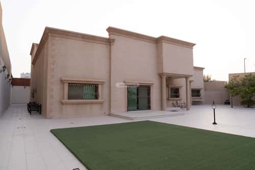 Villa 1573 SQM Facing East on 18m Width Street Al Nada, Aldammam