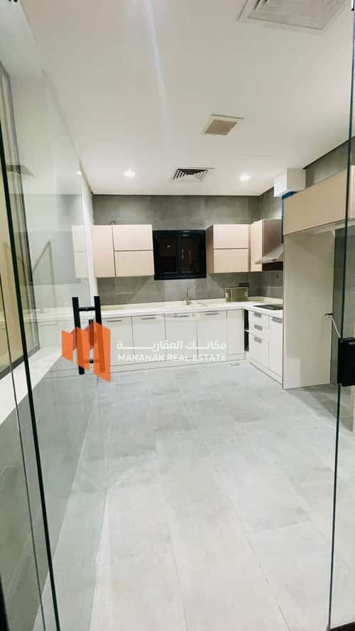 Apartment with 3 Bedrooms Al Muntazah, Aldammam