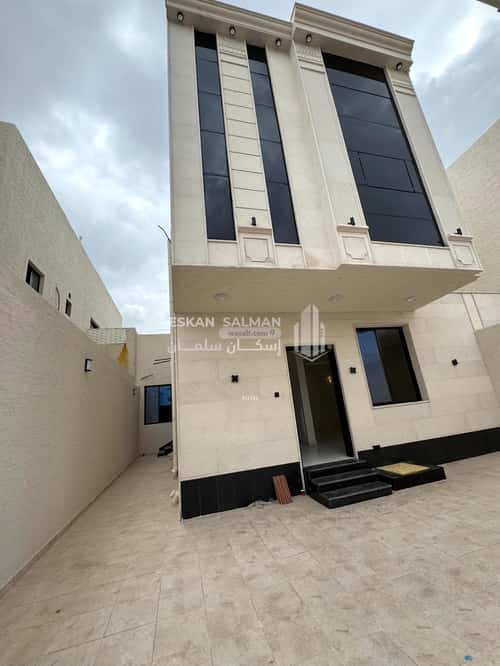 Villa 332.96 SQM Facing North on 15m Width Street Al Rahab, Alttayif