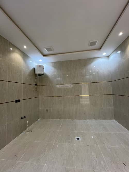 6 bedroom floor in Badr