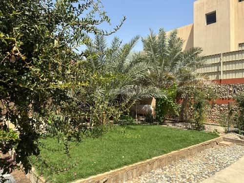 فيلا 500 متر مربع شمالية على شارع 12م الندى، شمال الرياض، الرياض