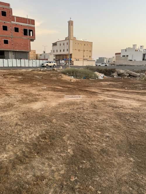 أرض 685.5 متر مربع جنوبية غربية على شارع 32م الياقوت، شمال جدة، جدة