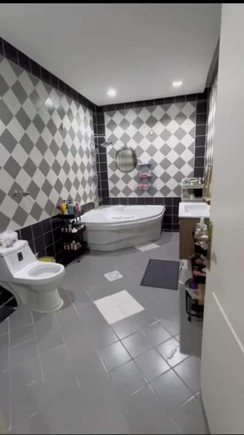 Apartment 167 SQM with 4 Bedrooms As-Sahafa, North Riyadh, Riyadh
