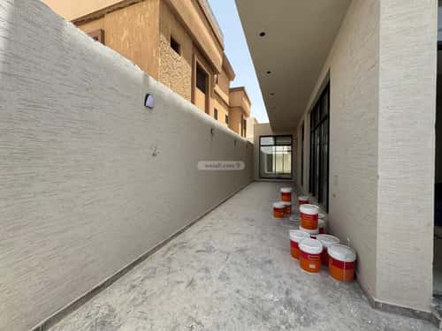 فيلا 381.39 متر مربع غربية على شارع 15م الملك فيصل، شرق الرياض، الرياض