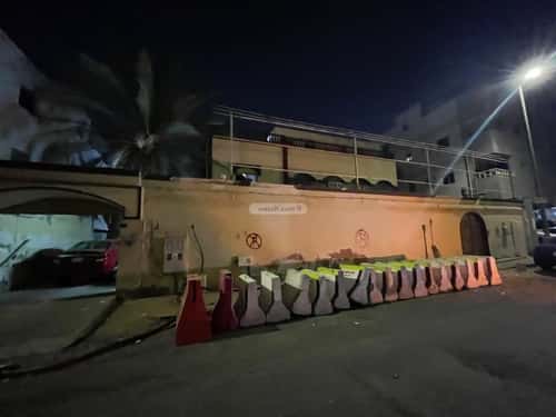 فيلا 516 متر مربع جنوبية على شارع 10م البوادي، شمال جدة، جدة