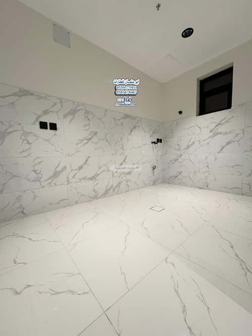 Apartment with 5 Bedrooms Al Hammraa, Khobar