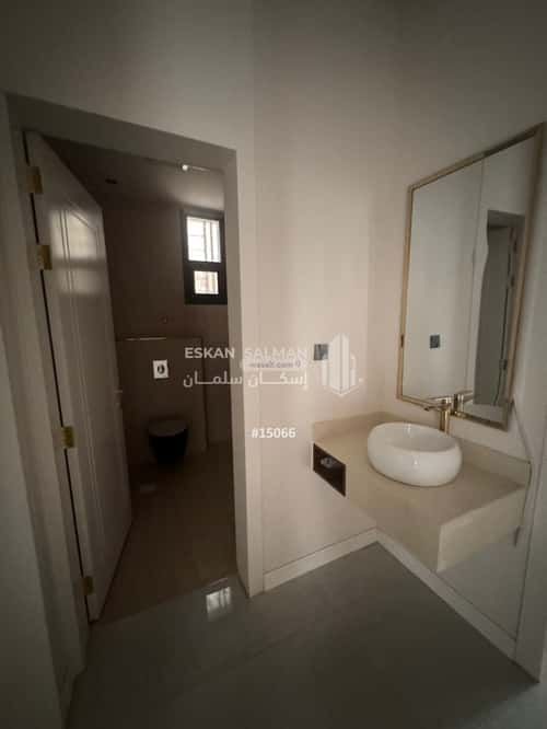 Floor 183.72 SQM with 6 Bedrooms Al-Janadriyah, East Riyadh, Riyadh