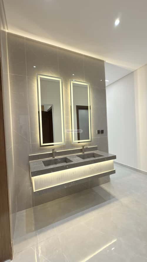 شقة ب 5 غرف النزهة، شمال جدة، جدة