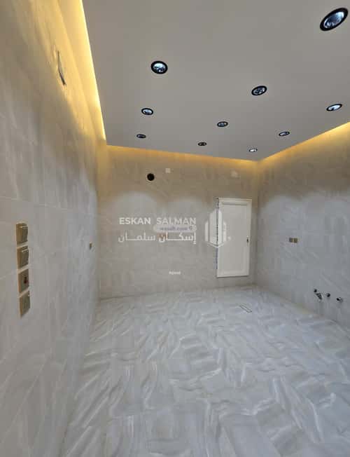 Villa 300 SQM Facing East on 12m Width Street Al-Murooj, Samith