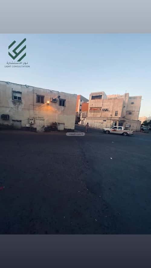 Floor 486.21 SQM with 15 Bedrooms Haya Bani Zafar, Madinah