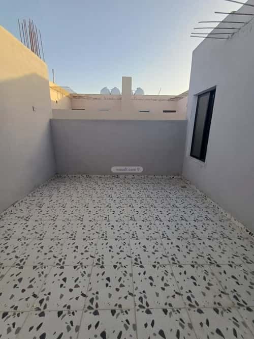 Apartment with 5 Bedrooms Bader, South Riyadh, Riyadh