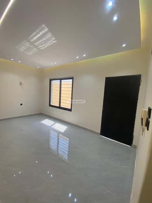 دور 5 غرف في عكاظ