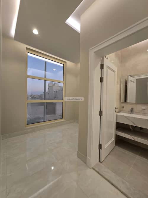 Villa 286 SQM Facing South on 20m Width Street Al Alo'Lo', North Jeddah, Jeddah