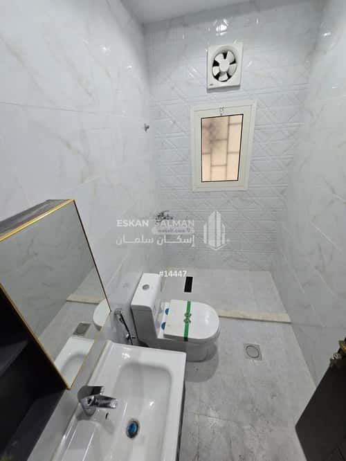 Apartment with 6 Bedrooms Mraykh, East Jeddah, Jeddah