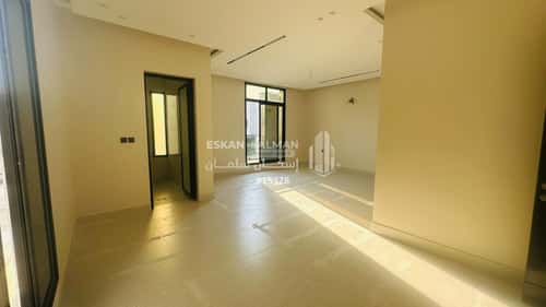 فيلا 384.06 متر مربع شرقية على شارع 32م ضاحية الملك فهد، الدمام