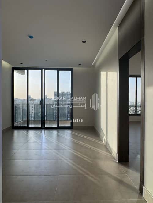 Apartment with 5 Bedrooms Al Shooalah, Aldammam