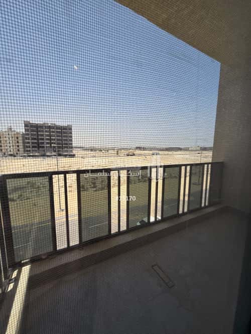 Apartment with 5 Bedrooms Al Shooalah, Aldammam