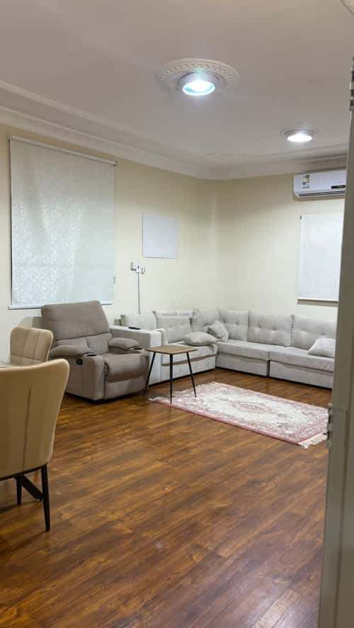 فيلا 650 متر مربع غربية على شارع 12م الوادي، شمال الرياض، الرياض