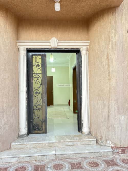 فيلا 650 متر مربع غربية على شارع 12م الوادي، شمال الرياض، الرياض