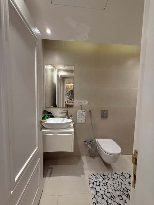 Apartment with 3 Bedrooms Al-Qairawan, North Riyadh, Riyadh